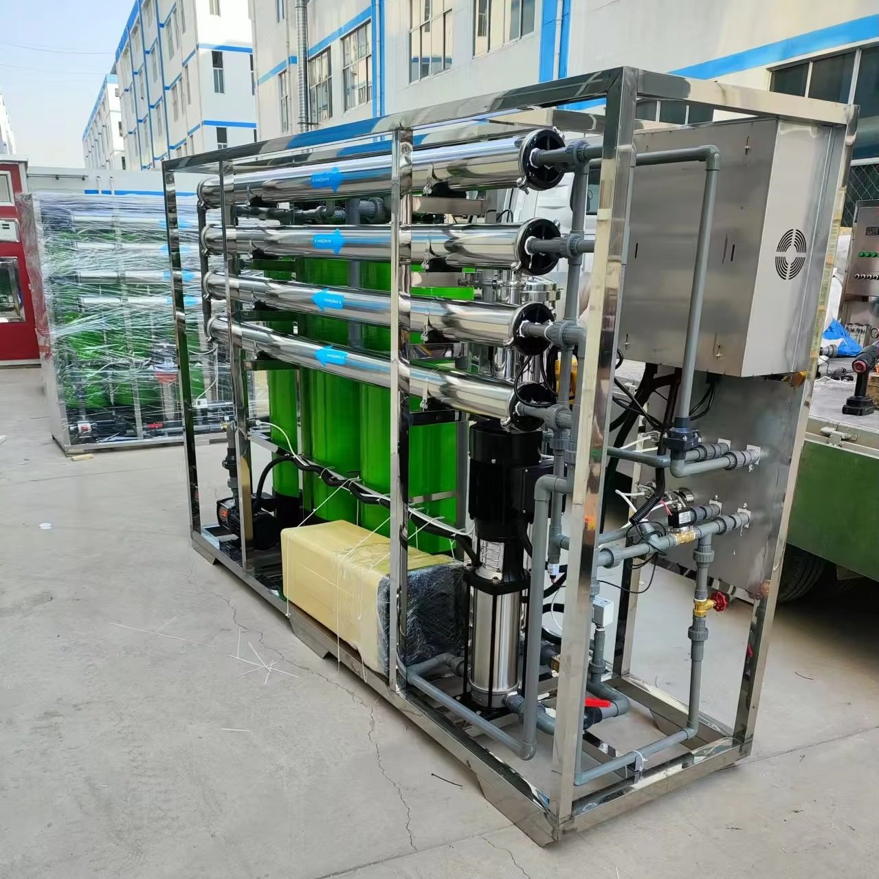 3000 Gallons Borehole Salty Water Purify Water Before Bottling Drinking Borehole Water 2 Ton RO Seria Pra Fabrica De Cosmeticos